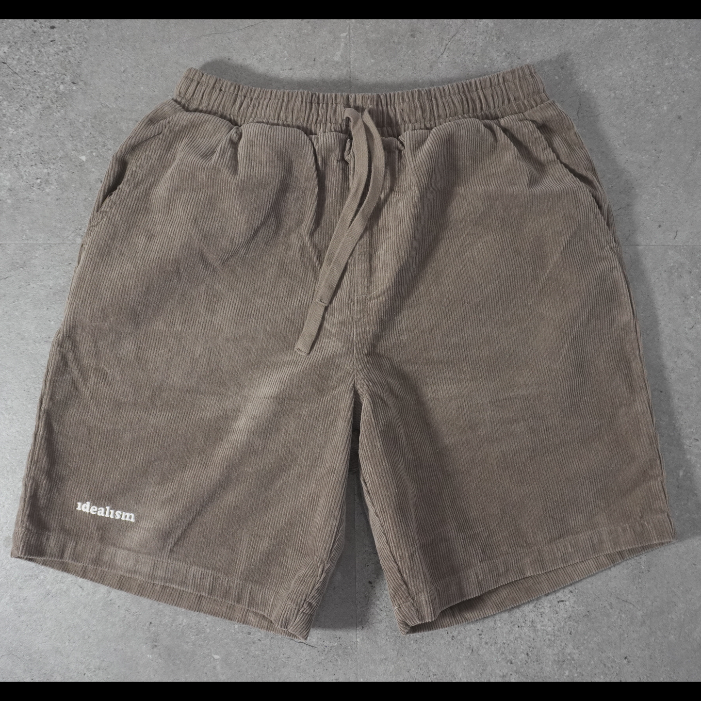 Cord shorts